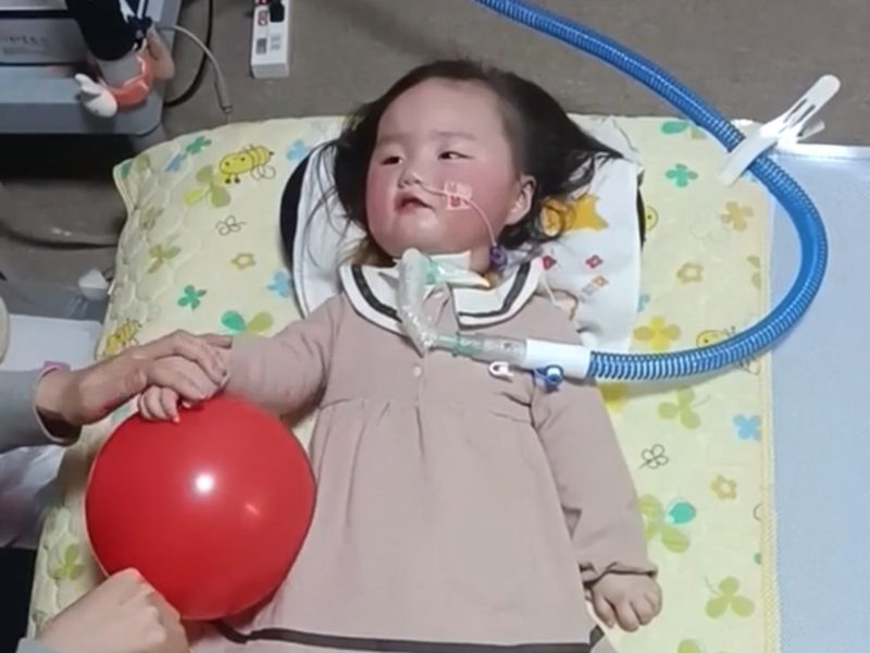 風船で感覚遊び